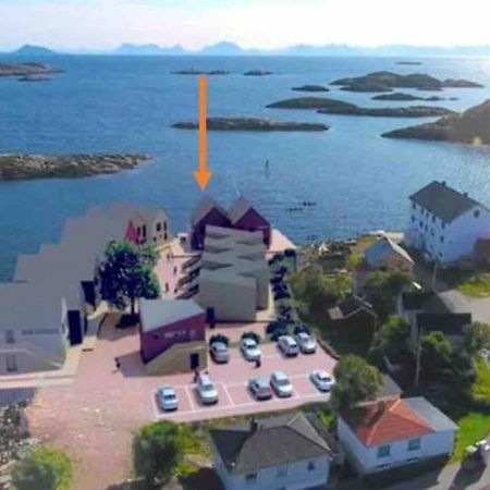 Waterfront Apartment With Panoramic Sea View Henningsvær Eksteriør billede