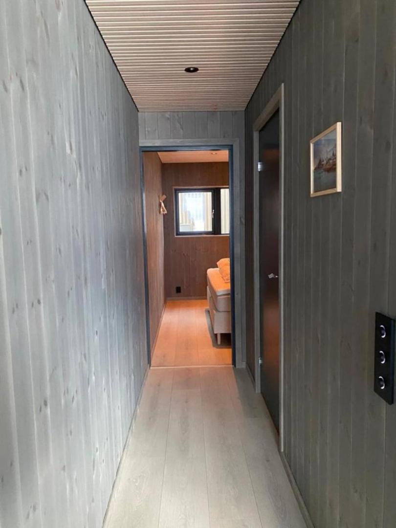 Waterfront Apartment With Panoramic Sea View Henningsvær Eksteriør billede